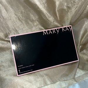 Mary kay pro palette nib